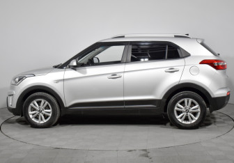 Подержанный автомобиль Hyundai Creta 2017 года (8 фото)