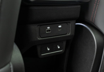 Подержанный автомобиль Jetour T2 2024 года (24 фото)