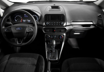 Подержанный автомобиль Ford EcoSport 2018 года (15 фото)