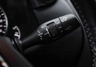 Подержанный автомобиль Lexus NX 2016 года (24 фото)