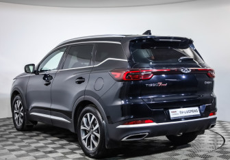 Подержанный автомобиль Chery Tiggo 7 Pro 2022 года (7 фото)