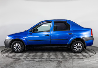 Подержанный автомобиль Renault Logan Sedan 2007 года (8 фото)