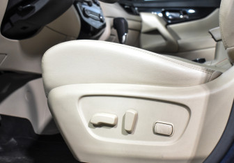Подержанный автомобиль Nissan X-Trail 2019 года (11 фото)
