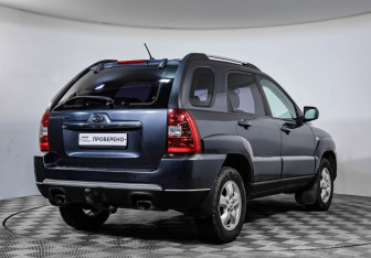 Подержанный автомобиль Kia Sportage 2010 года (5 фото)