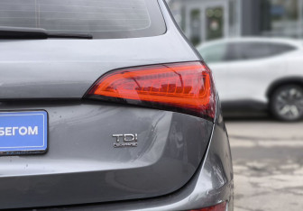 Подержанный автомобиль Audi Q5 2013 года (7 фото)