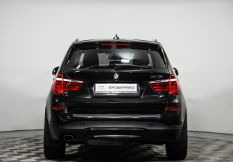 Подержанный автомобиль BMW X3 2017 года (6 фото)