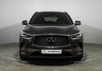 Подержанный автомобиль Infiniti QX50 2018 года (2 фото)