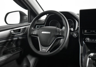 Подержанный автомобиль Haval M6 2024 года (15 фото)
