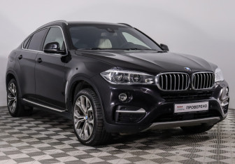 Подержанный автомобиль BMW X6 2016 года (6 фото)