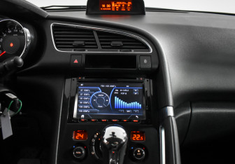 Подержанный автомобиль Peugeot 3008 2016 года (17 фото)