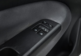 Подержанный автомобиль Skoda Octavia Liftback 2009 года (10 фото)