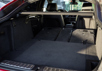 Подержанный автомобиль BMW X4 2016 года (28 фото)