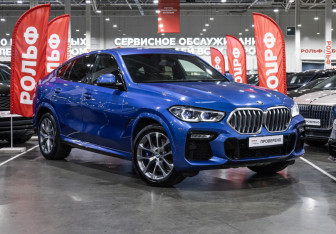 Подержанный автомобиль BMW X6 2020 года (5 фото)