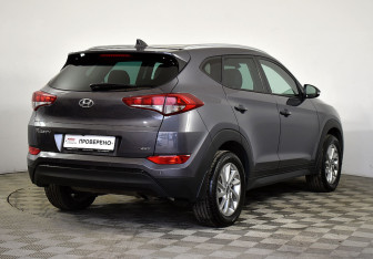 Подержанный автомобиль Hyundai Tucson 2016 года (2 фото)