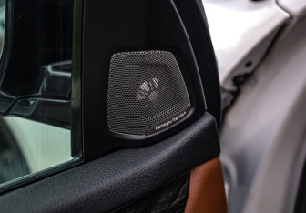 Подержанный автомобиль BMW X5 2018 года (14 фото)