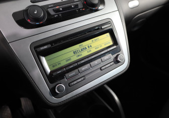 Подержанный автомобиль SEAT Altea 2012 года (19 фото)