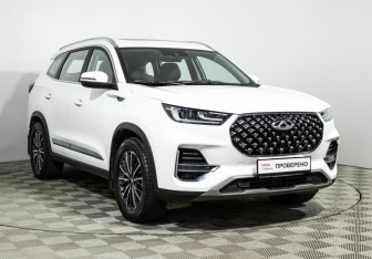 Подержанный автомобиль Chery Tiggo 8 Pro 2022 года (3 фото)