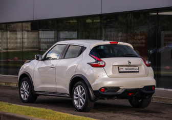 Подержанный автомобиль Nissan Juke 2018 года (8 фото)