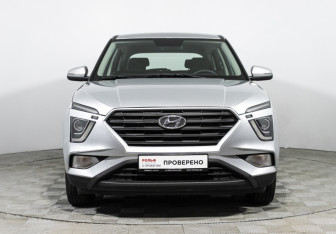 Подержанный автомобиль Hyundai Creta 2021 года (2 фото)