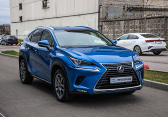 Подержанный автомобиль Lexus NX 2019 года (5 фото)