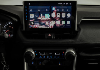 Подержанный автомобиль Toyota RAV4 2020 года (16 фото)