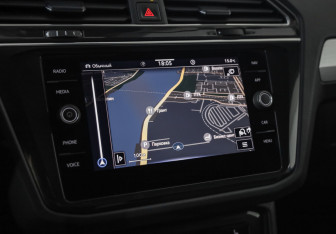 Подержанный автомобиль Volkswagen Tiguan 2021 года (15 фото)