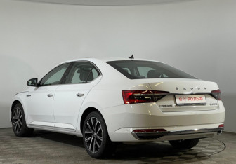 Новый Skoda Superb Liftback 2024 (6 фото)