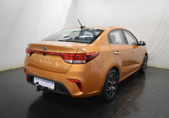 Подержанный автомобиль Kia Rio Sedan 2017 года (5 фото)