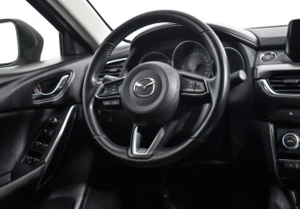 Подержанный автомобиль Mazda 6 Sedan 2018 года (14 фото)