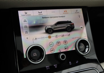 Подержанный автомобиль Land Rover Range Rover Velar 2018 года (19 фото)