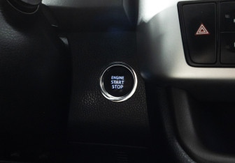 Подержанный автомобиль Toyota Highlander 2014 года (26 фото)