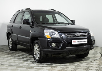 Подержанный автомобиль Kia Sportage 2010 года (3 фото)