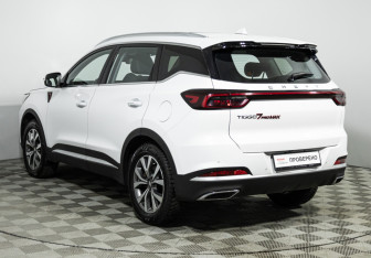 Подержанный автомобиль Chery Tiggo 7 Pro Max 2022 года (7 фото)