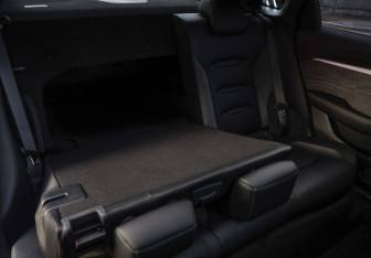 Подержанный автомобиль Geely Preface 2023 года (36 фото)