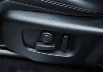 Подержанный автомобиль Land Rover Range Rover Sport 2020 года (28 фото)