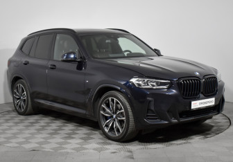 Подержанный автомобиль BMW X3 2021 года (3 фото)