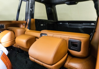 Подержанный автомобиль Land Rover Range Rover 2010 года (33 фото)