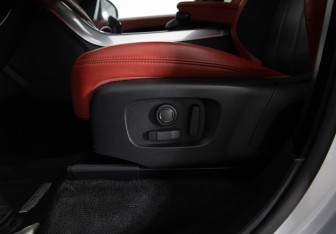 Подержанный автомобиль Land Rover Range Rover Sport 2021 года (29 фото)