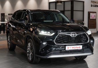 Новый Toyota Highlander 2026 (4 фото)