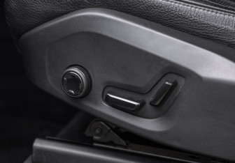 Подержанный автомобиль Volvo XC90 2016 года (28 фото)