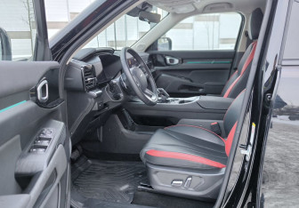 Подержанный автомобиль Haval H3 2024 года (11 фото)