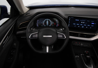 Подержанный автомобиль Haval F7 2023 года (10 фото)