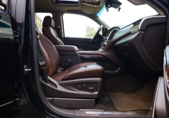 Подержанный автомобиль Chevrolet Tahoe 2016 года (30 фото)