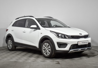 Подержанный автомобиль Kia Rio Hatchback 2019 года (3 фото)