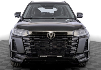 Новый Changan CS95 2024 (5 фото)