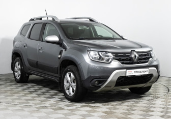 Подержанный автомобиль Renault Duster 2021 года (3 фото)