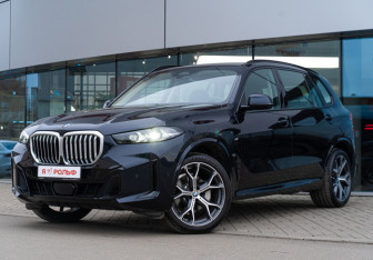 Новый BMW X5 2025 (2 фото)