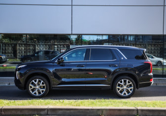 Подержанный автомобиль Hyundai Palisade 2020 года (10 фото)
