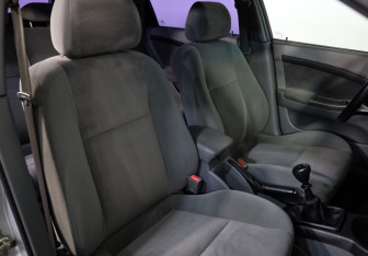 Подержанный автомобиль Chevrolet Lacetti Wagon 2007 года (18 фото)