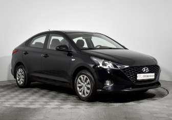 Подержанный автомобиль Hyundai Solaris Sedan 2020 года (3 фото)